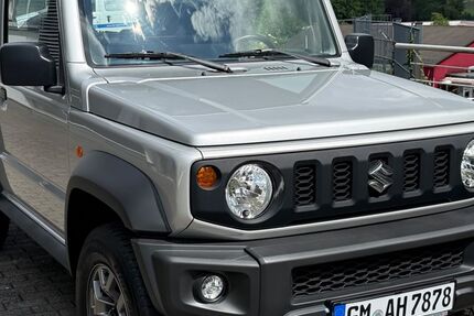 Suzuki Jimny 18.064 km 32.900 &euro; Radevormwald 42477