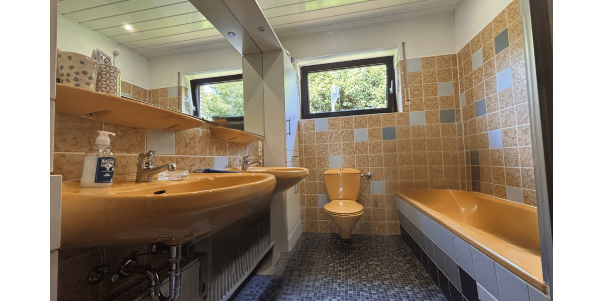 Etagenwohnung Neuenrade - 3 Zimmer, 90 m&sup2;, 675&euro; | Angebot:26881764