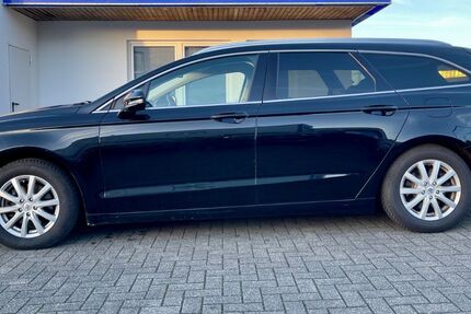 Ford Mondeo 149.000 km 8.800 &euro; Wipperfürth 51688