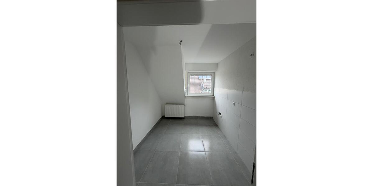 Dachgeschoßwohnung Menden (Sauerland) Berkenhofskamp - 3 Zimmer, 59 m&sup2;, 530&euro; | Angebot:25979605