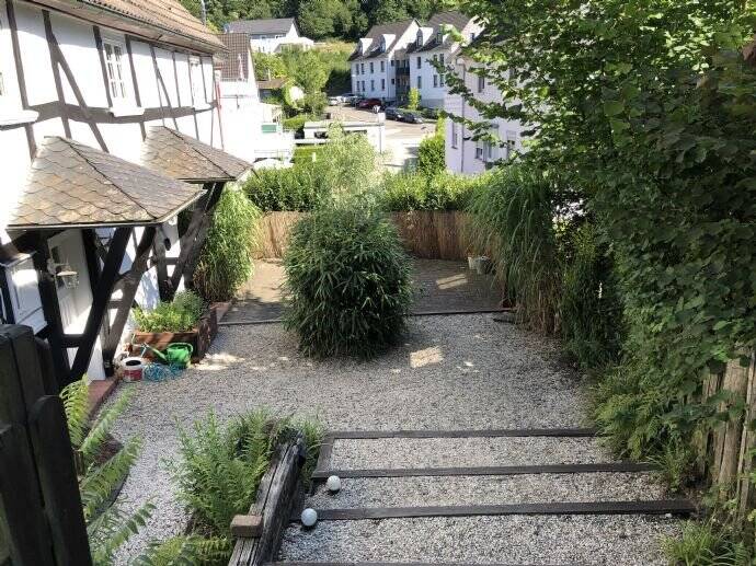 Einfamilienhaus Gummersbach Rospe - 1 Zimmer, 202 m&sup2;, 350.000&euro; | Angebot:25666264