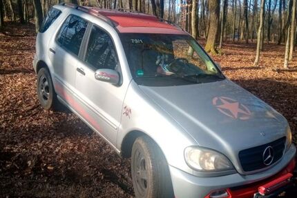 Mercedes-Benz ML 270 274.000 km 5.500 &euro; Radevormwald 42477