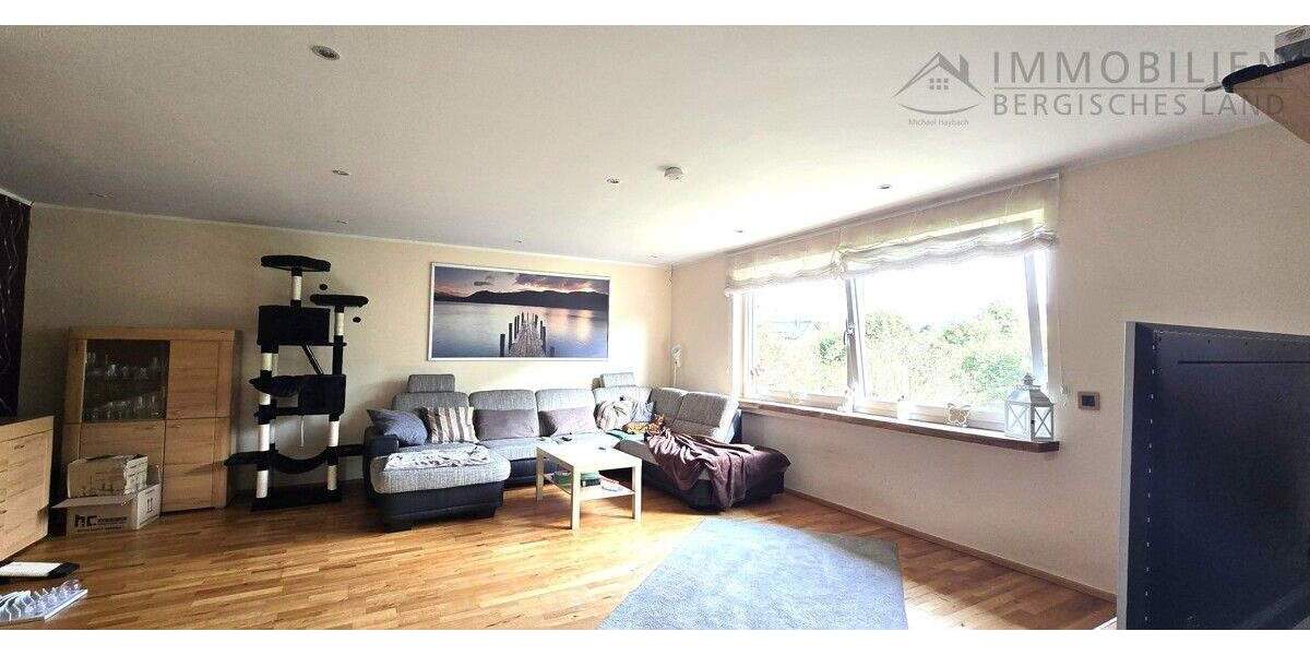 Einfamilienhaus Hückeswagen Kobeshofen - 6 Zimmer, 220 m&sup2;, 569.000&euro; | Angebot:25737808