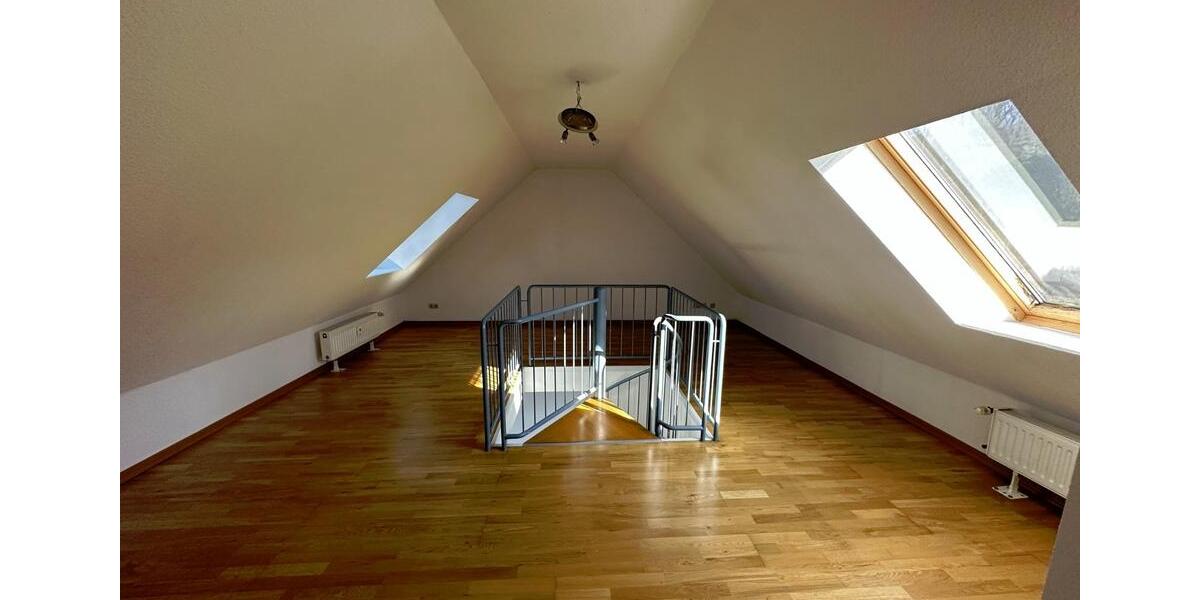 Maisonettenwohnung Engelskirchen - 3 Zimmer, 75 m&sup2;, 770&euro; | Angebot:25901479