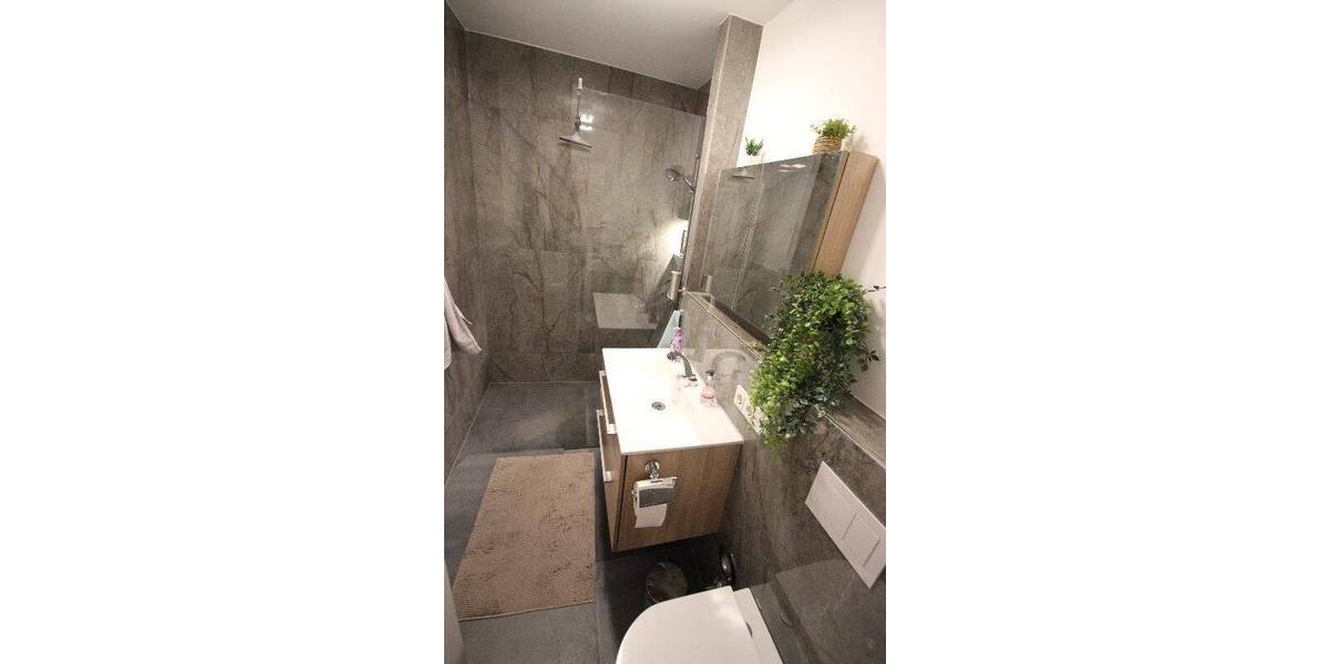 Etagenwohnung Gummersbach Bernberg - 4 Zimmer, 95 m&sup2;, 170.000&euro; | Angebot:25737035