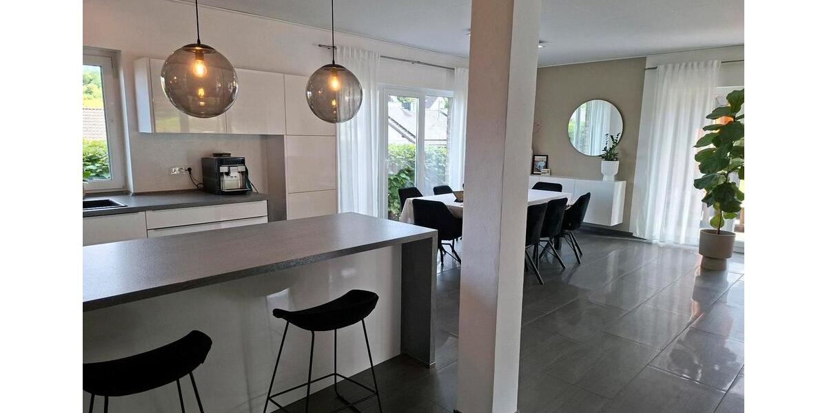 Bungalow Gummersbach Hepel - 5 Zimmer, 165 m&sup2;, 670.000&euro; | Angebot:27263078