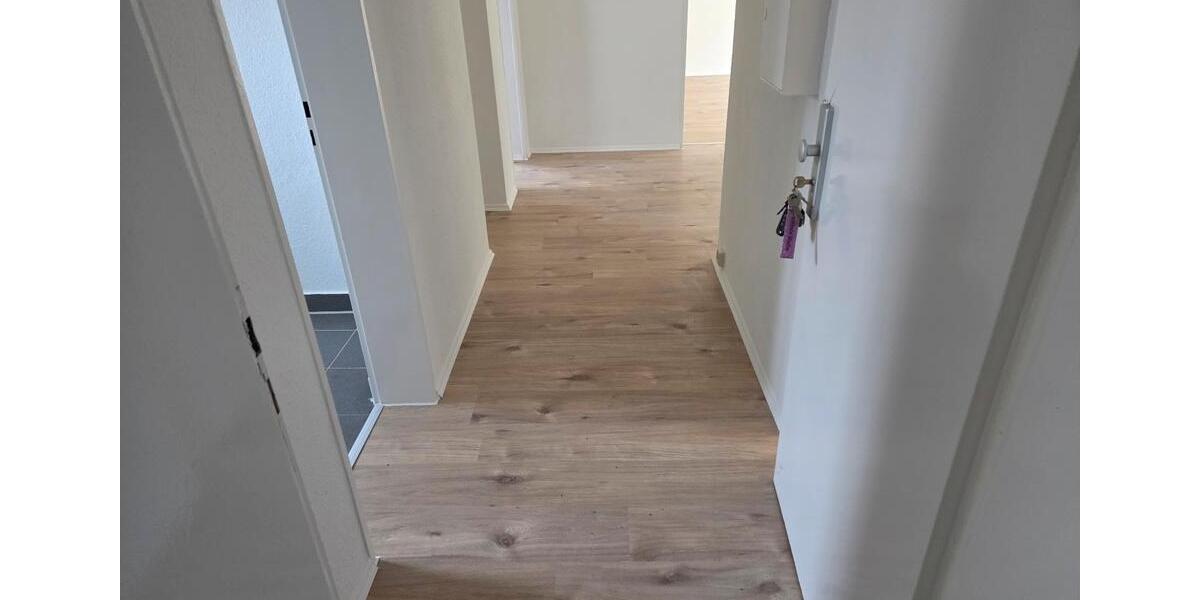 Erdgeschoßwohnung Werdohl - 3 Zimmer, 64 m&sup2;, 386&euro; | Angebot:25103498