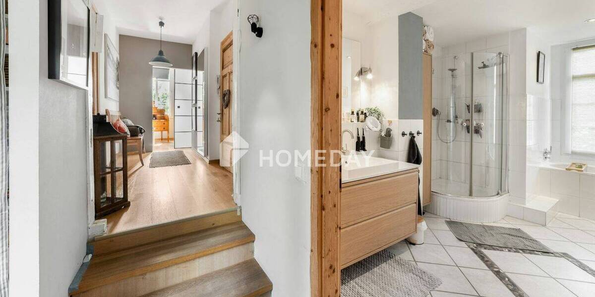 Terrassenwohnung Hückeswagen Innenstadt - 4 Zimmer, 135 m&sup2;, 335.000&euro; | Angebot:26917340