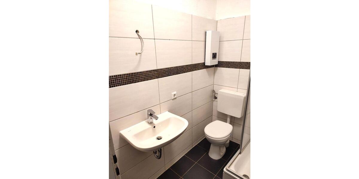 Dachgeschoßwohnung Iserlohn Gerlingsen - 3 Zimmer, 77 m&sup2;, 475&euro; | Angebot:25994039