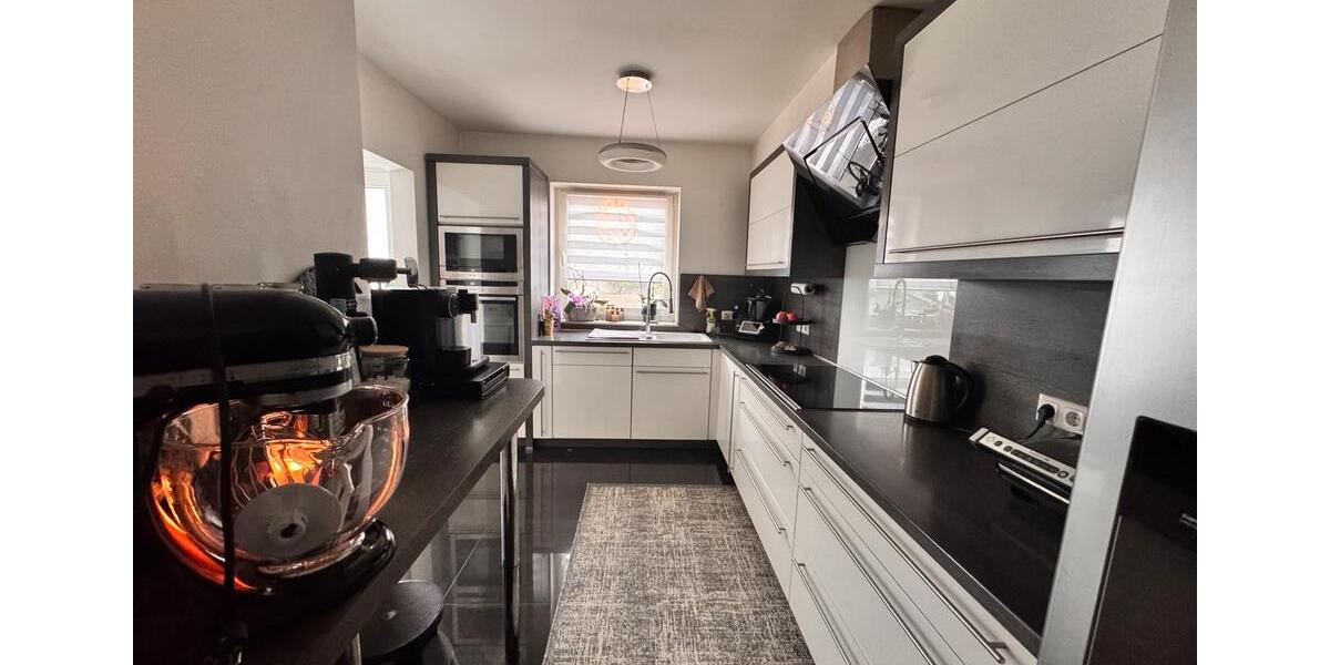 Reihenhaus Lüdenscheid Staberg - 5 Zimmer, 130 m&sup2;, 2.000&euro; | Angebot:25563053