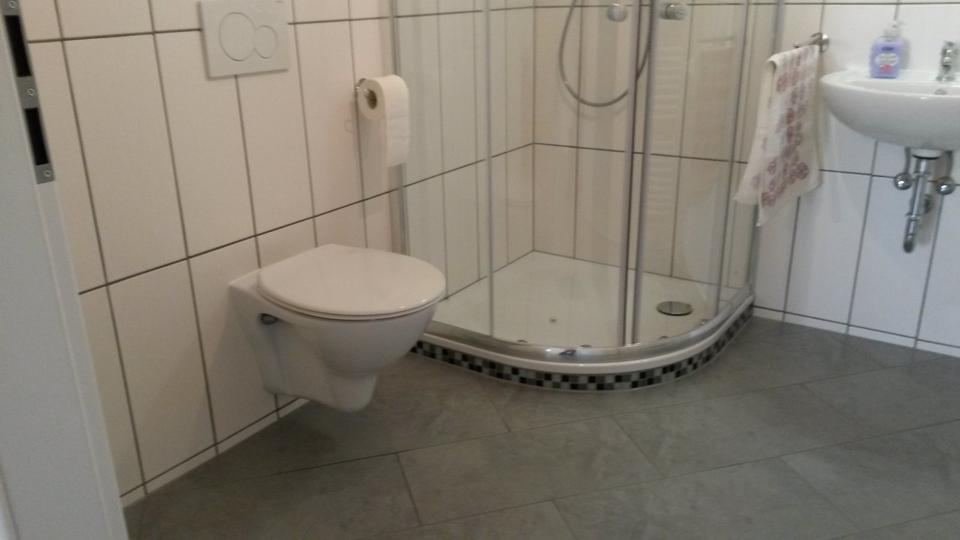 Hochparterre Gummersbach - 2 Zimmer, 36 m&sup2;, 380&euro; | Angebot:25976722