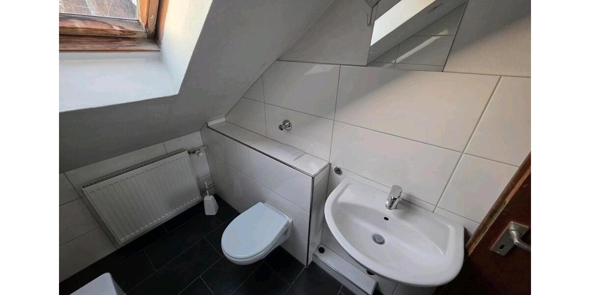 Dachgeschoßwohnung Hagen Dahl - 3 Zimmer, 57 m&sup2;, 570&euro; | Angebot:25443995