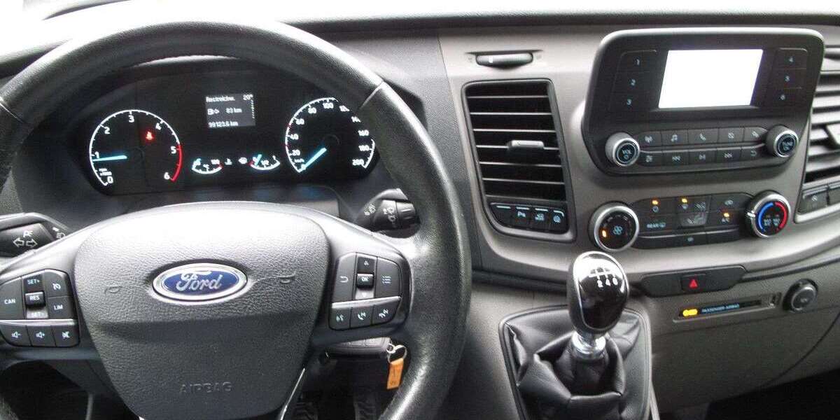 Ford Transit Custom 320 L1 H1 Trend 9Sitzer Heckfl. 99.100 km 23.987 &euro; Bergneustadt 51702