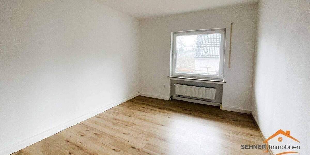 Etagenwohnung Sundern Langscheid - 3 Zimmer, 88 m&sup2;, 780&euro; | Angebot:26712667