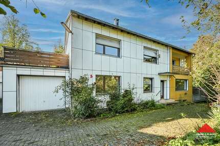 Haus Meinerzhagen - 9 Zimmer, 282 m&sup2;, 349.000&euro; | Angebot:27726179