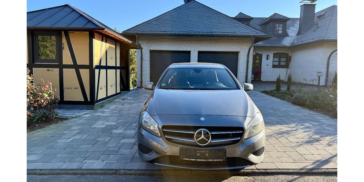 Mercedes-Benz A 200 144.000 km 10.900 &euro; Reichshof 51580