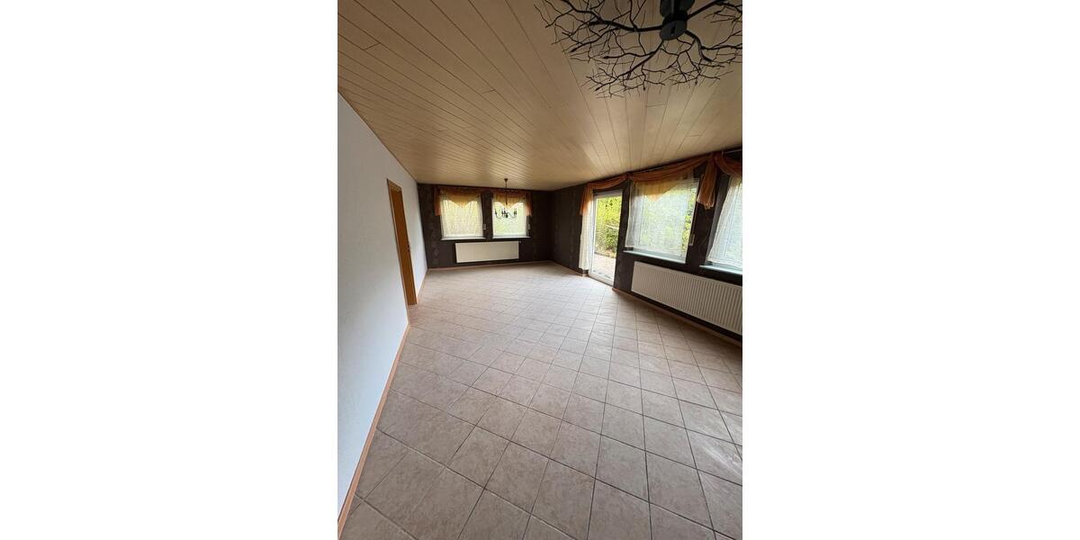 Einfamilienhaus Balve - 4 Zimmer, 120 m&sup2;, 320.000&euro; | Angebot:26537687
