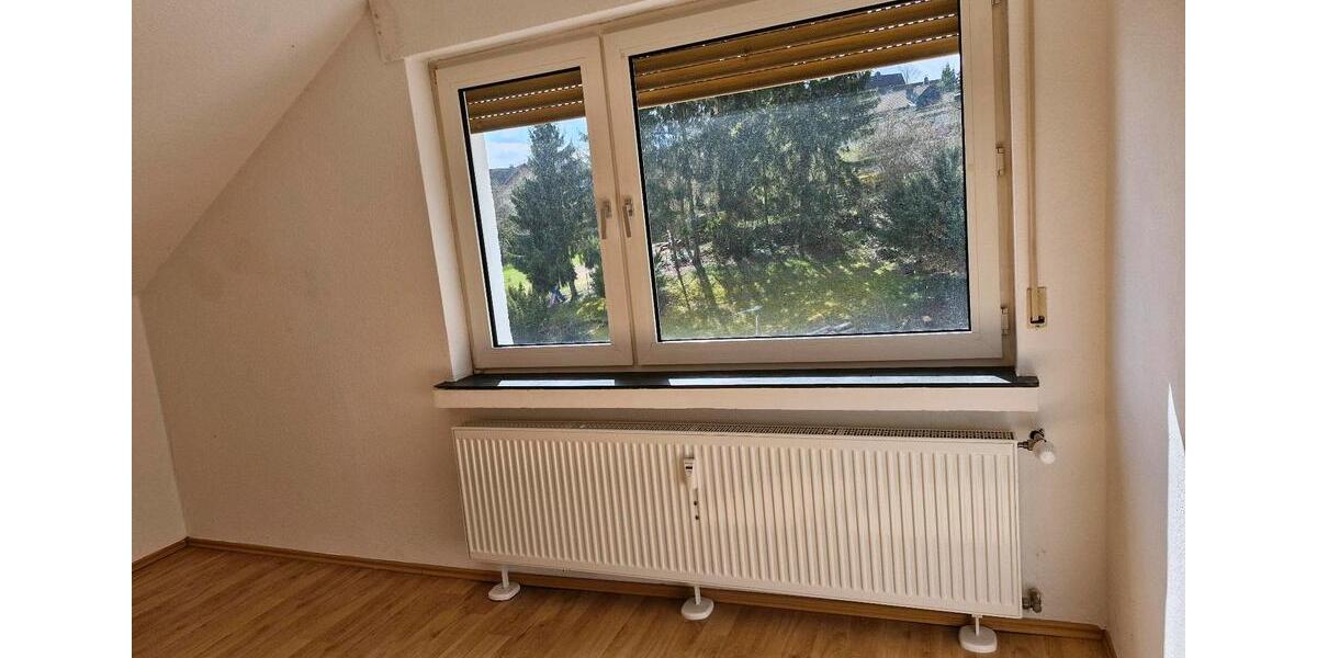 Dachgeschoßwohnung Hemer - 3 Zimmer, 81 m&sup2;, 700&euro; | Angebot:25956708