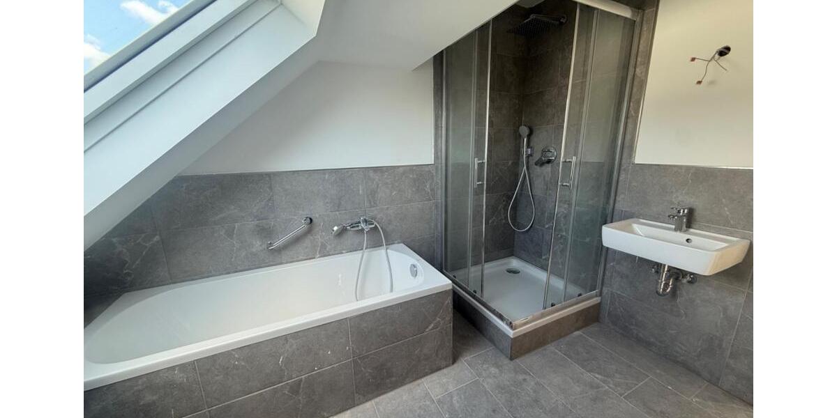 Reihenhaus Ennepetal - 4 Zimmer, 110 m&sup2;, 1.500&euro; | Angebot:25857387