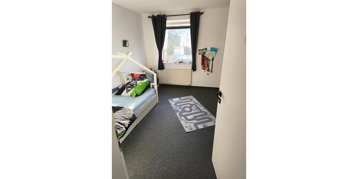 Etagenwohnung Meinerzhagen - 5 Zimmer, 94 m&sup2;, 242.750&euro; | Angebot:25960742