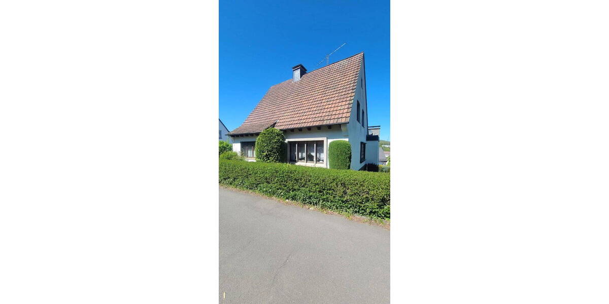 Einfamilienhaus Attendorn Biekhofen - 6 Zimmer, 152 m&sup2;, 275.000&euro; | Angebot:26583749