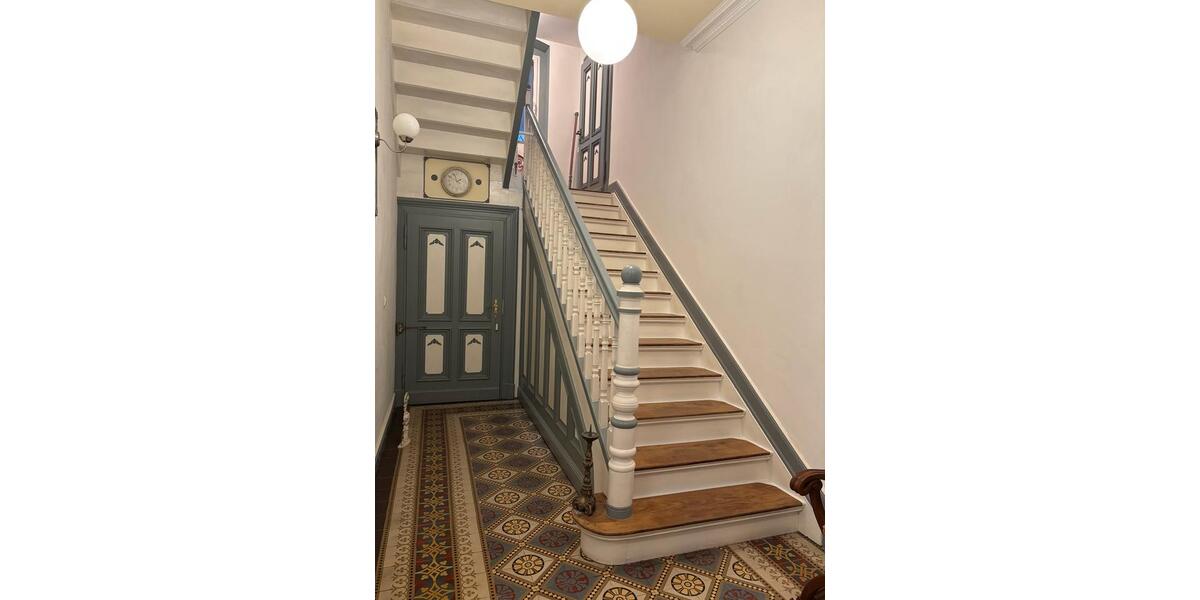 Einfamilienhaus Altena - 10 Zimmer, 272 m&sup2;, 349.000&euro; | Angebot:23673792