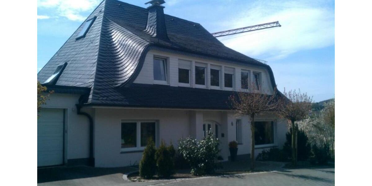 Einfamilienhaus Sundern (Sauerland) - 8 Zimmer, 270 m&sup2;, 499.000&euro; | Angebot:24574690