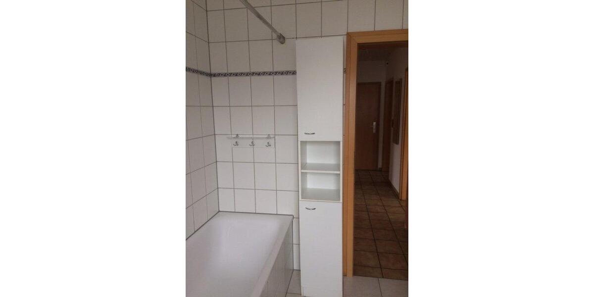 Etagenwohnung Finnentrop - 3 Zimmer, 80 m&sup2;, 640&euro; | Angebot:26148101