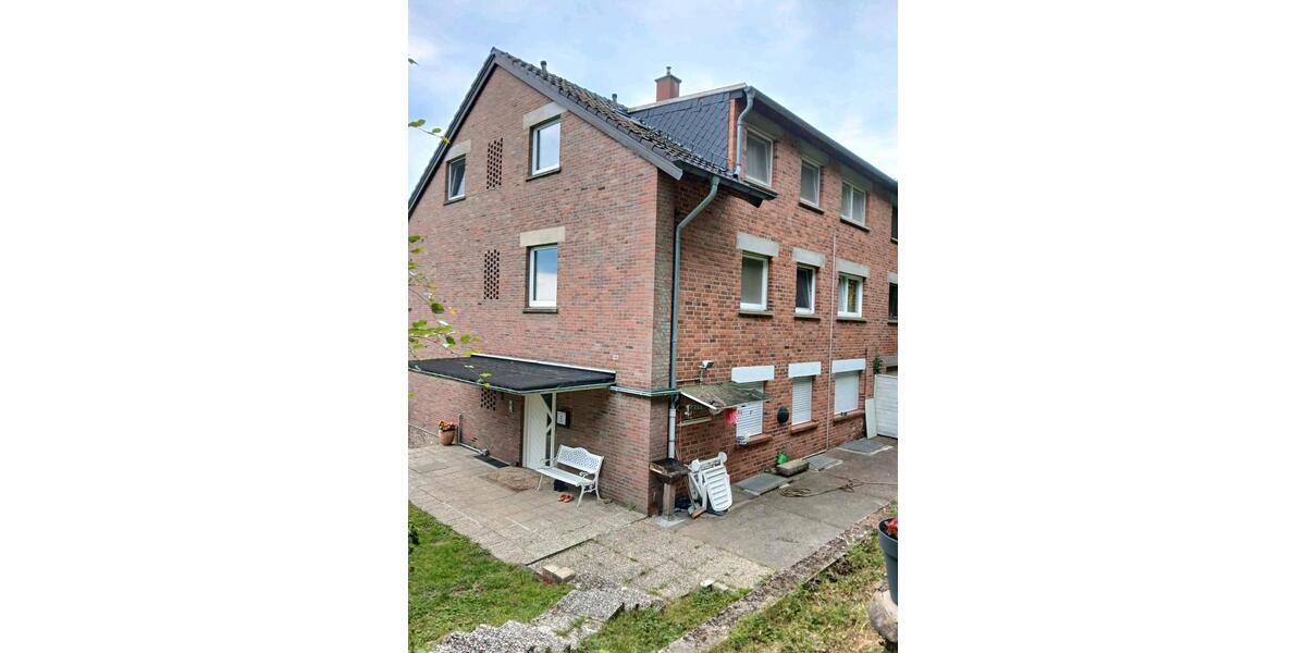 Doppelhaushälfte Lindlar - 9 Zimmer, 245 m&sup2;, 650.000&euro; | Angebot:24563291