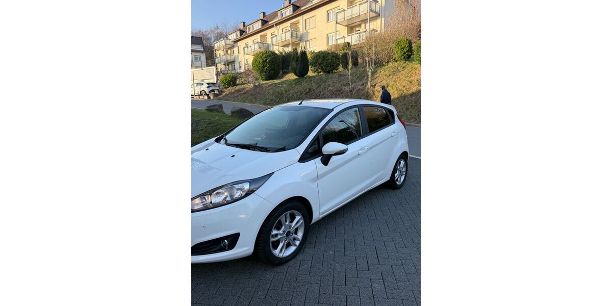 Ford Fiesta 143.000 km 5.700 &euro; Lüdenscheid 58509