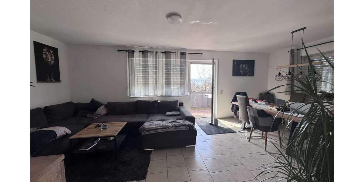 Etagenwohnung Balve - 3 Zimmer, 80 m&sup2;, 595&euro; | Angebot:27004387
