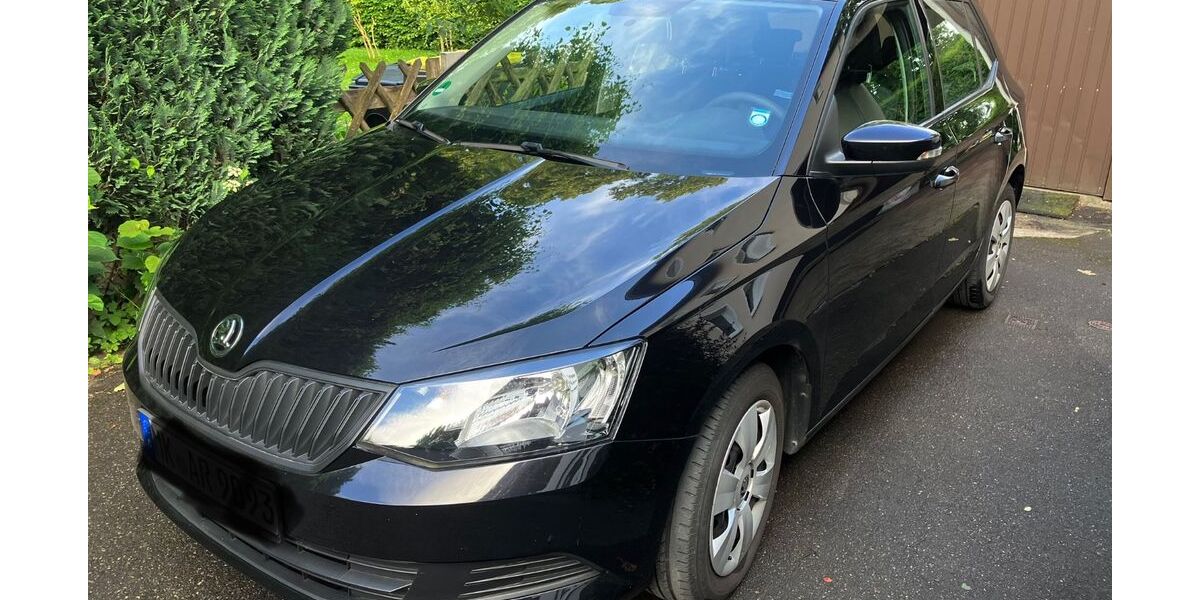 Skoda Fabia 47.650 km 8.790 &euro; Iserlohn 58642