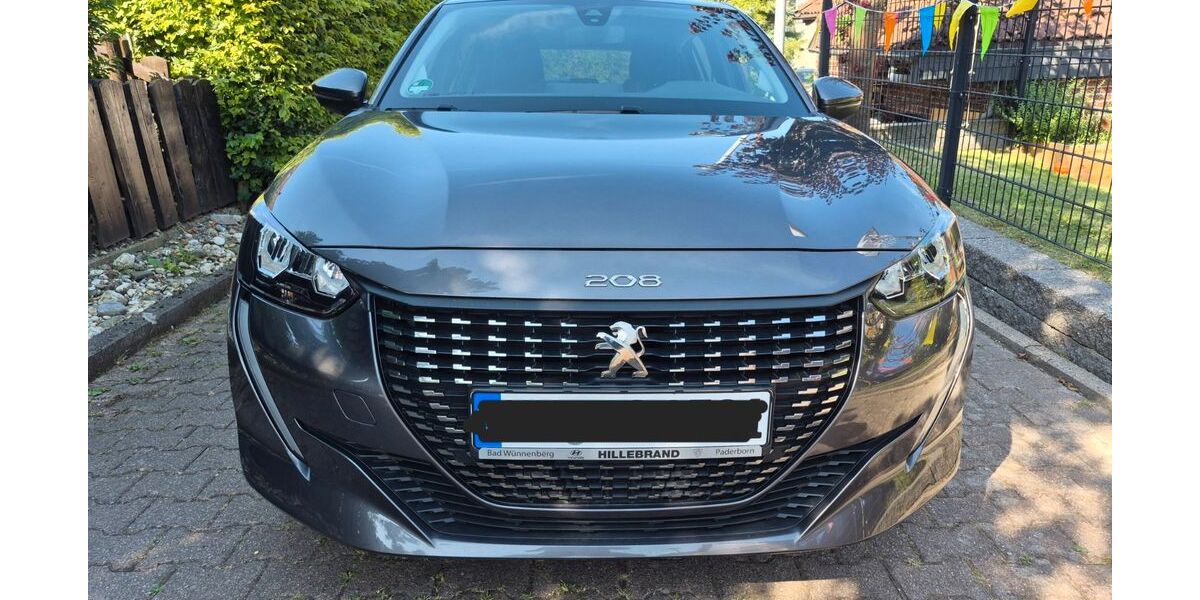 Peugeot 208 43.950 km 10.950 &euro; Hemer 58675