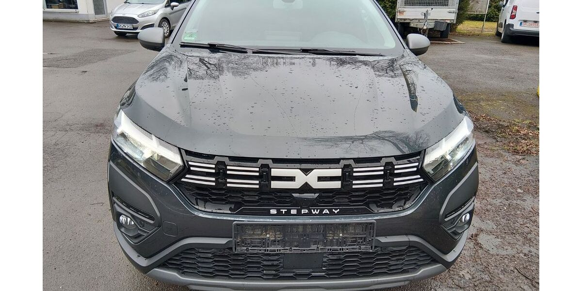 Dacia Sandero 31.000 km 16.500 &euro; Marienheide 51709
