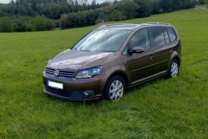 VW Touran 125.917 km 8.800 &euro; Olpe 57462