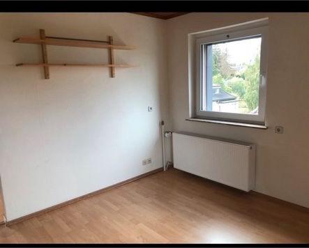 Dachgeschoßwohnung Meinerzhagen - 2 Zimmer, 41 m&sup2;, 395&euro; | Angebot:25944948
