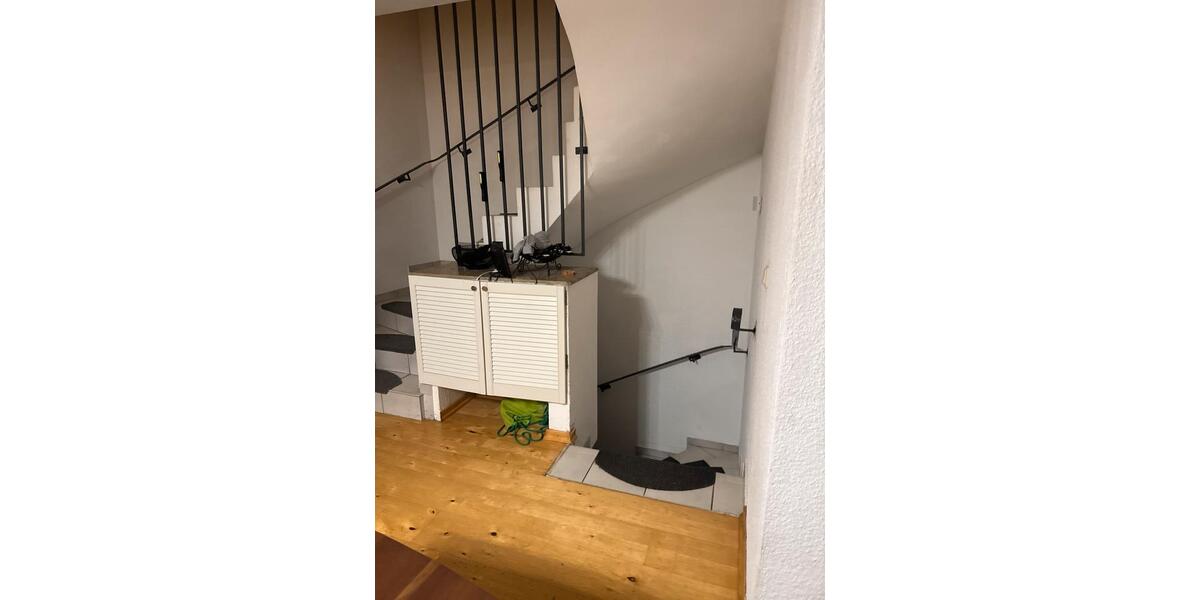 Reihenhaus Sundern (Sauerland) - 5 Zimmer, 150 m&sup2;, 1.189&euro; | Angebot:25840038