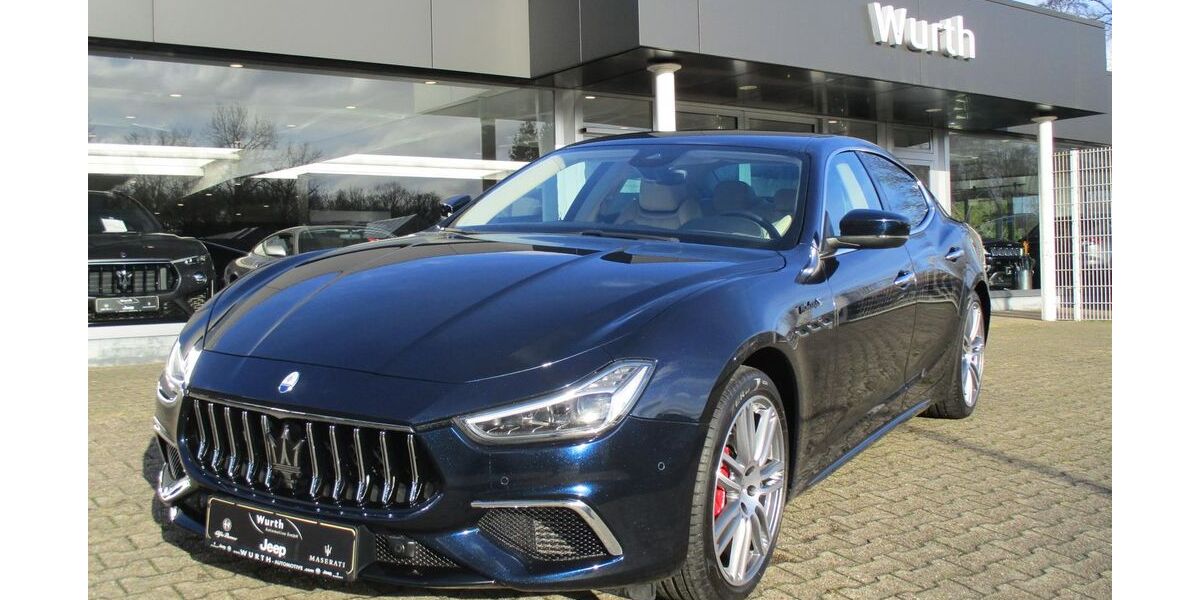 Maserati Ghibli 21.500 km 55.950 &euro; Schwerte 58239