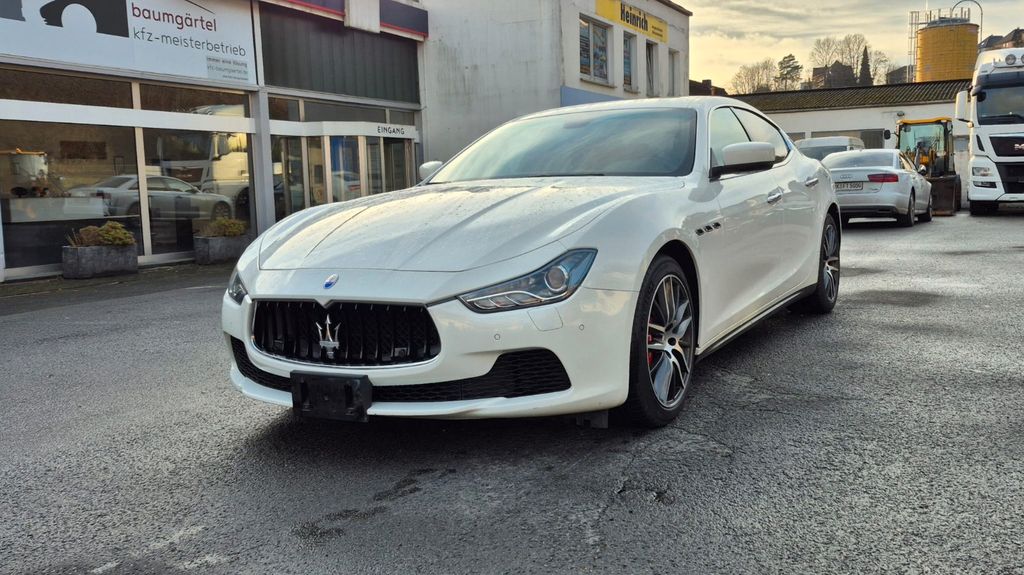 Maserati Ghibli 55.500 km 24.500 &euro; Werdohl 58791