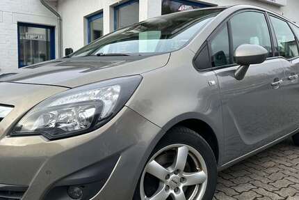 Opel Meriva 157.000 km 3.949 &euro; Gummersbach 51645