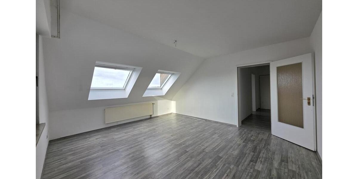 Dachgeschoßwohnung Lüdenscheid Staberg - 2 Zimmer, 58 m&sup2;, 425&euro; | Angebot:26622632