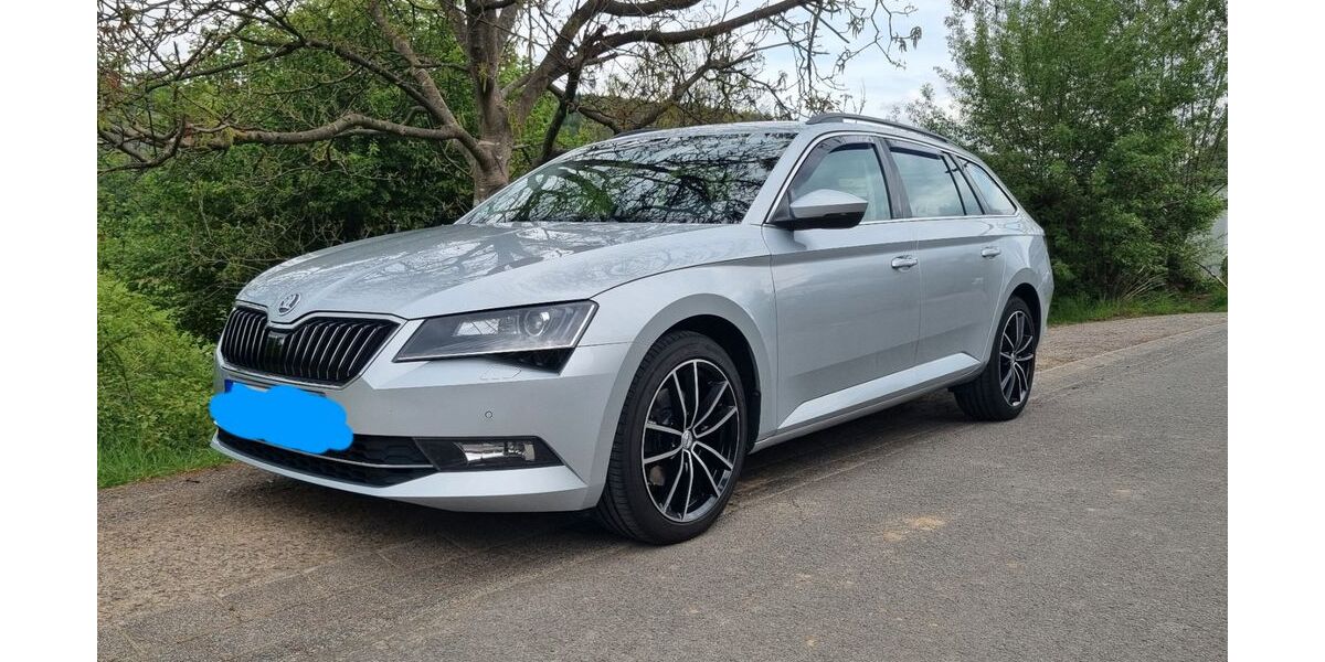 Skoda Superb 135.003 km 13.699 &euro; Gummersbach 51645