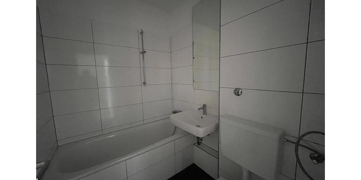 Etagenwohnung Radevormwald - 2 Zimmer, 56 m&sup2;, 391&euro; | Angebot:25103510