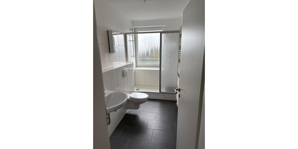 Dachgeschoßwohnung Iserlohn Gerlingsen - 3 Zimmer, 85 m&sup2;, 717&euro; | Angebot:26252903