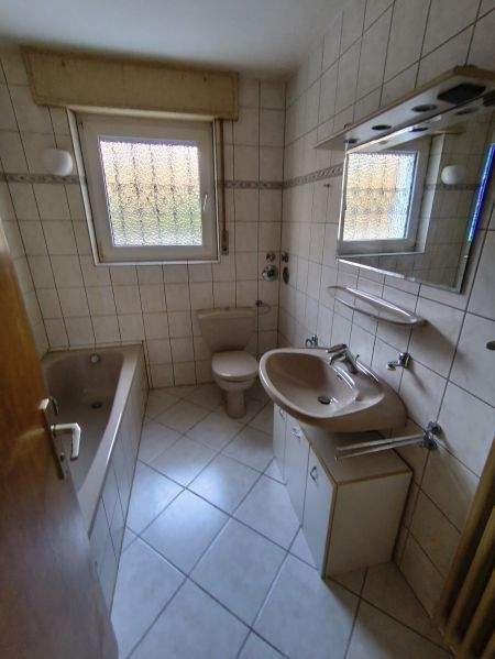 Etagenwohnung Lüdenscheid Othlinghausen - 3 Zimmer, 84 m&sup2;, 170.000&euro; | Angebot:25697114