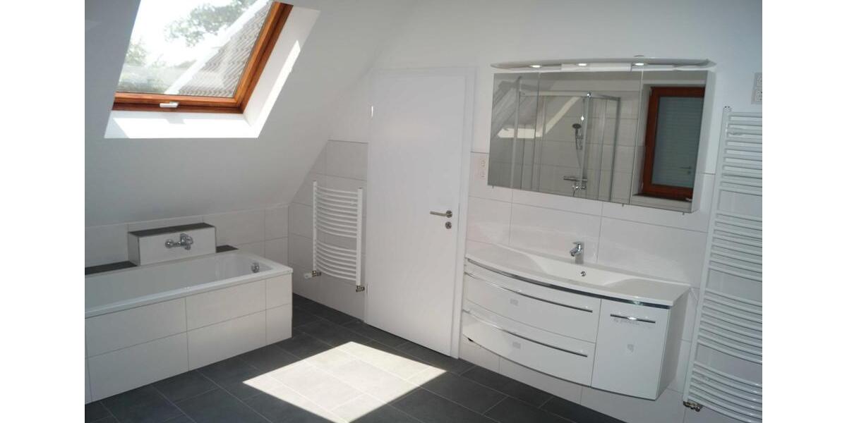 Einfamilienhaus Gummersbach Berstig Süd - 10 Zimmer, 247 m&sup2;, 499.000&euro; | Angebot:26222130