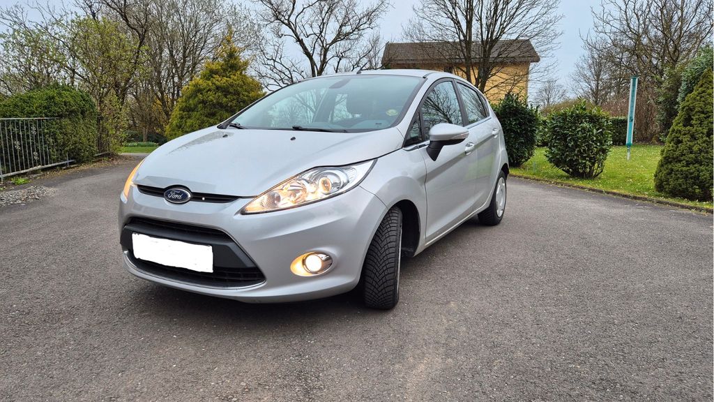 Ford Fiesta 149.851 km 4.800 &euro; Hückeswagen 42499