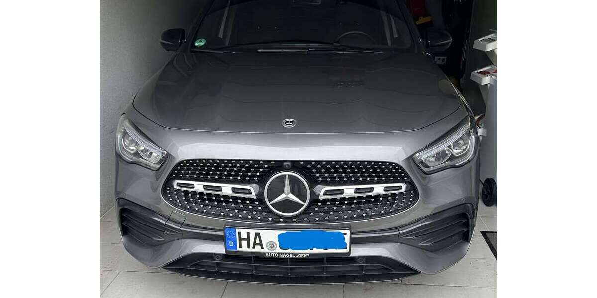 Mercedes-Benz GLA 250 51.000 km 33.400 &euro; Hagen, Stadt der FernUniversität 58097