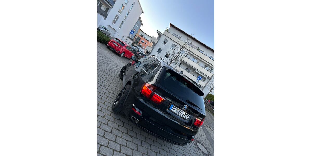 BMW X5 310.000 km 12.500 &euro; Hemer 58675