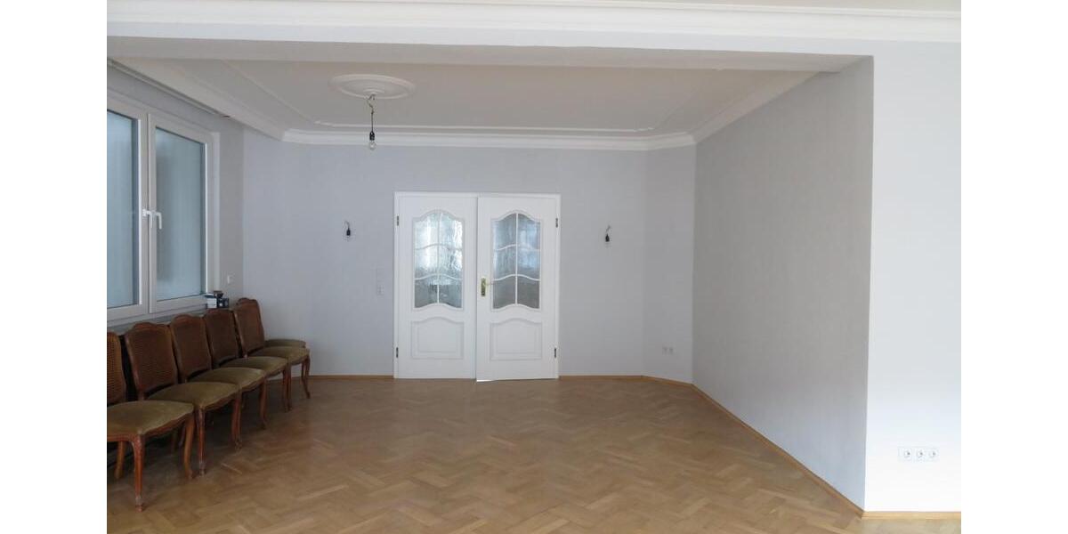 Etagenwohnung Hagen - 2 Zimmer, 104 m&sup2;, 750&euro; | Angebot:25274274